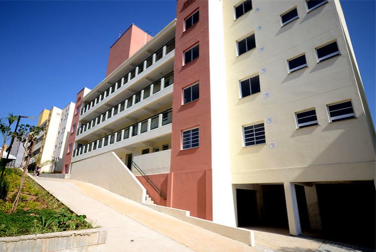 Governo do Estado entrega apartamentos para 32 famílias na Vila Ferreira, em São Bernardo do Campo