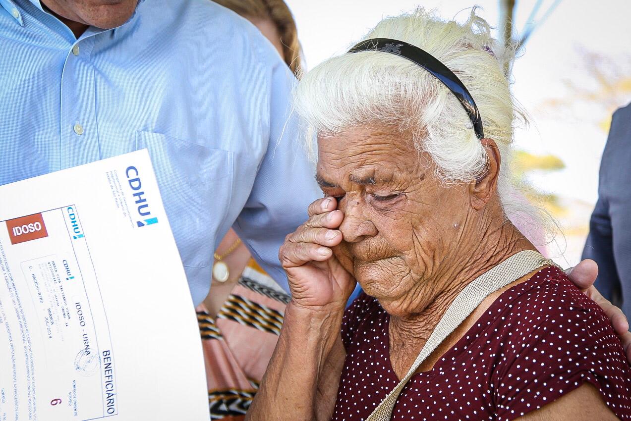 CDHU sorteia 147 casas para famílias de Coronel Macedo CDHU sorteia 147 casas para famílias de Coronel Macedo