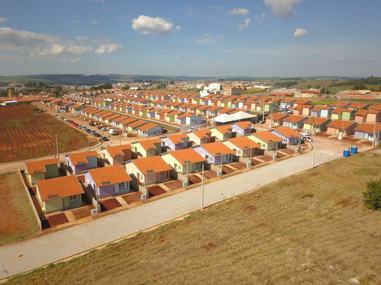 Secretaria da Habitação promove sorteio digital de 543 casas da CDHU na região de Marília ao vivo pela internet Secretaria da Habitação promove sorteio digital de 543 casas da CDHU na região de Marília ao vivo pela internet