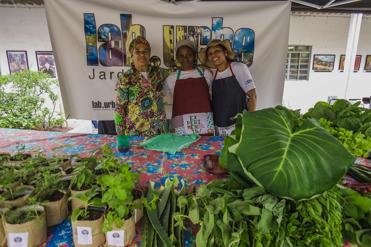 CDHU reúne comunidades na 1ª Mostra Cultural e Gastronômica do Jardim Santo André CDHU reúne comunidades na 1ª Mostra Cultural e Gastronômica do Jardim Santo André