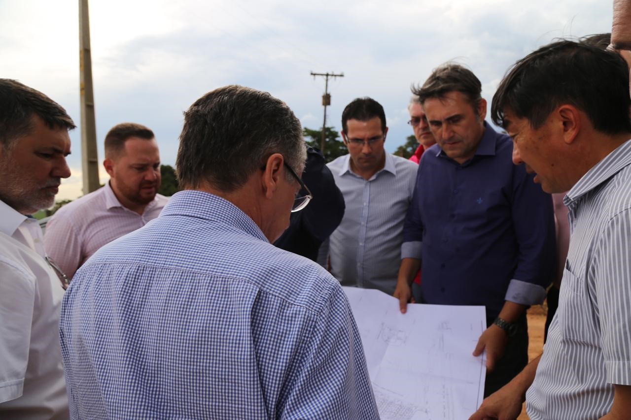 CDHU assina Ordem de Início de Serviço para a construção de 300 moradias em Dracena CDHU assina Ordem de Início de Serviço para a construção de 300 moradias em Dracena