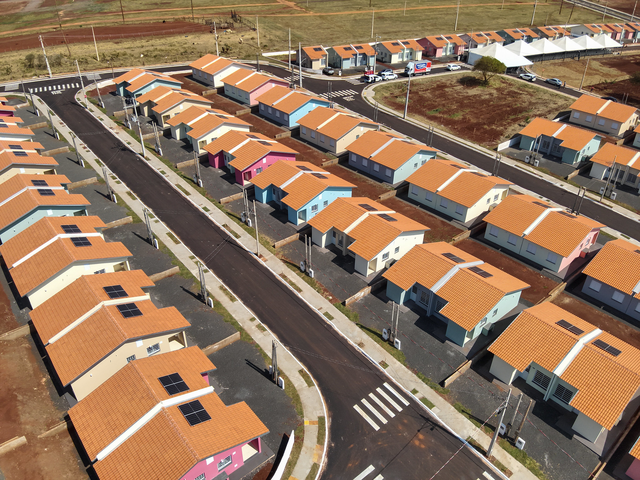 Casa Paulista entrega 167 casas na cidade de Palmital